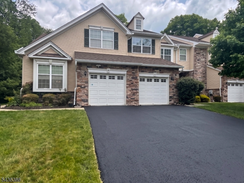 Morris Chase - Residential Lease