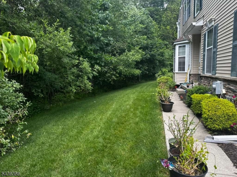 Morris Chase - Residential Lease