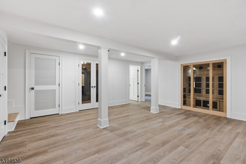 Hartshorn - Residential