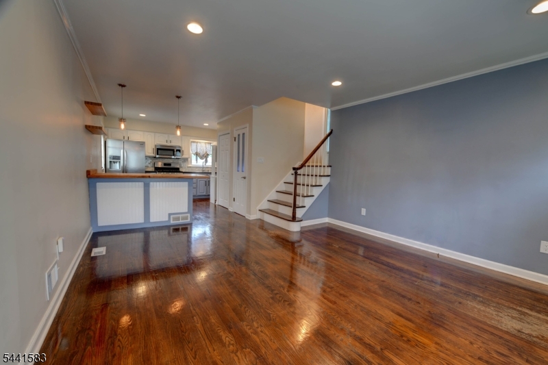 Lake Hiawatha - Residential