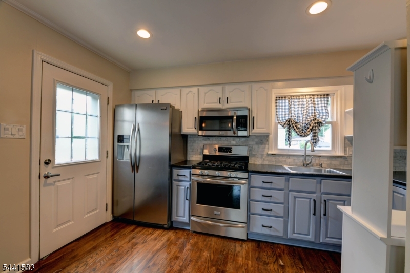 Lake Hiawatha - Residential