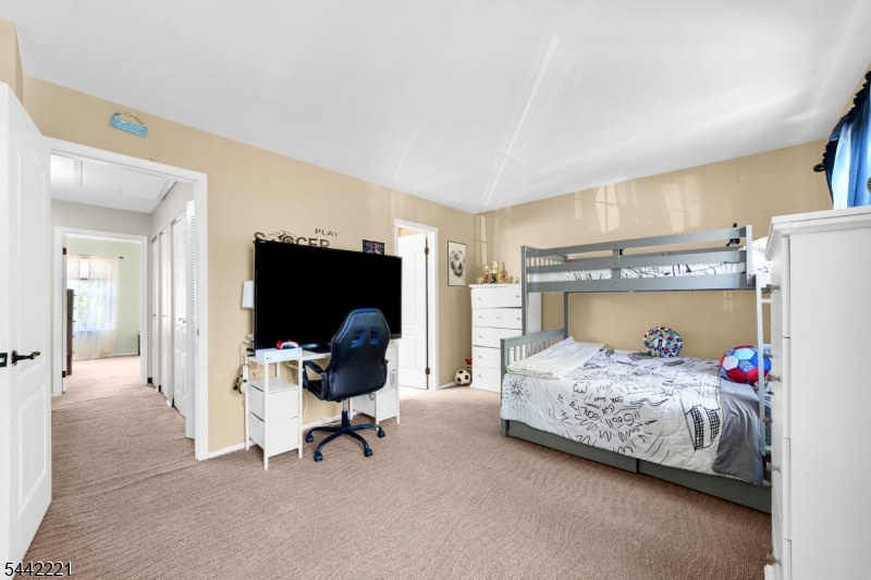 Deer Run Golf & Tennis - Residential