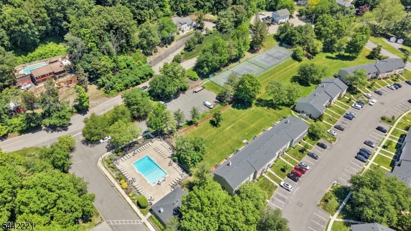 Deer Run Golf & Tennis - Residential