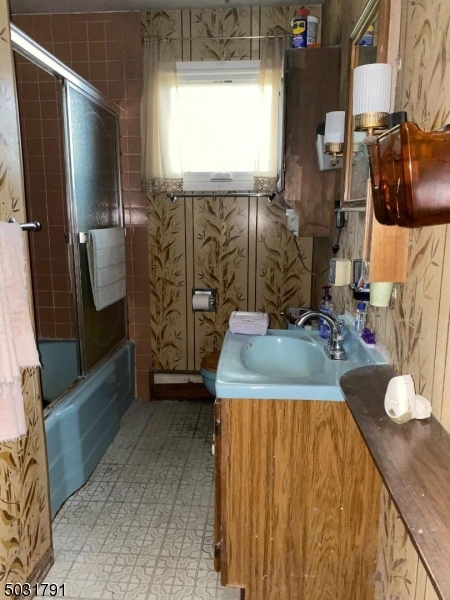 Oak Ridge / Milton Section - Residential