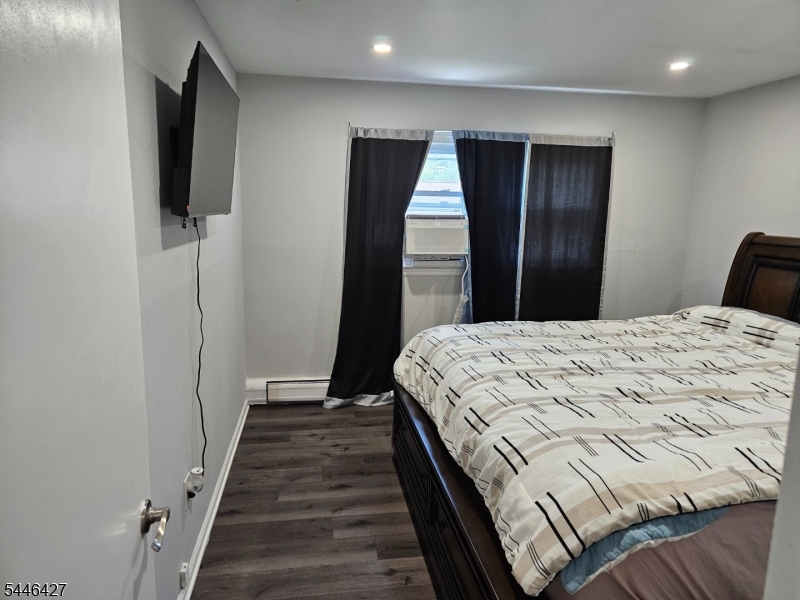 Vernon Valley Lake - Residential