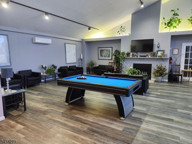 Mountain Club - Residential