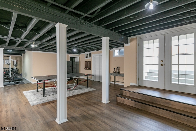 Milestone Manors - Residential