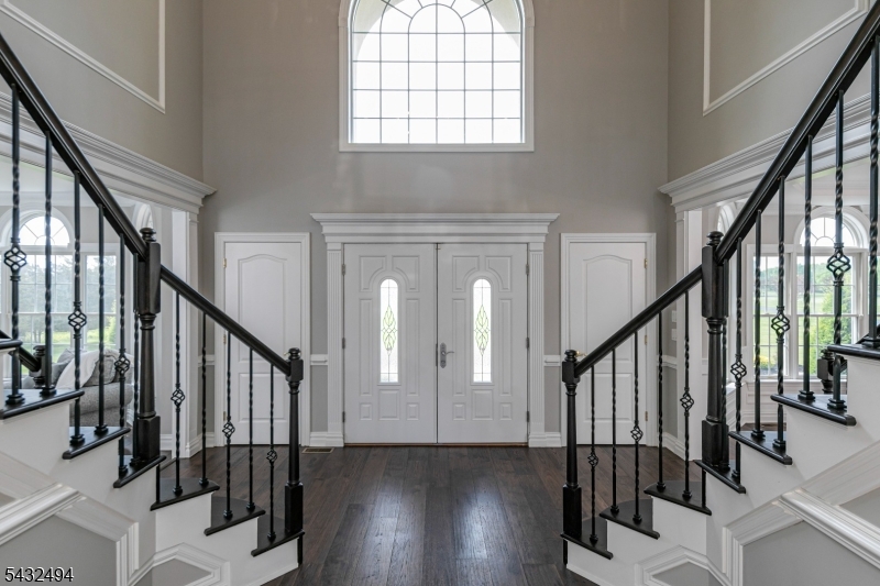 Milestone Manors - Residential