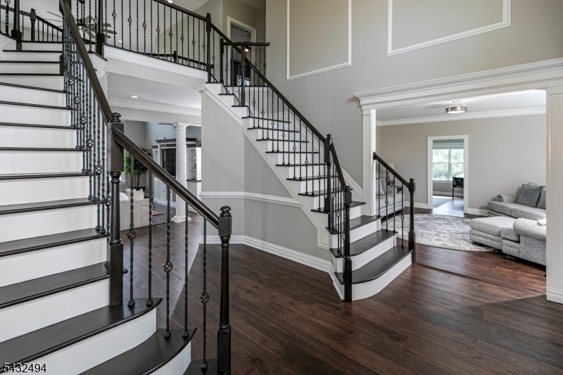 Milestone Manors - Residential