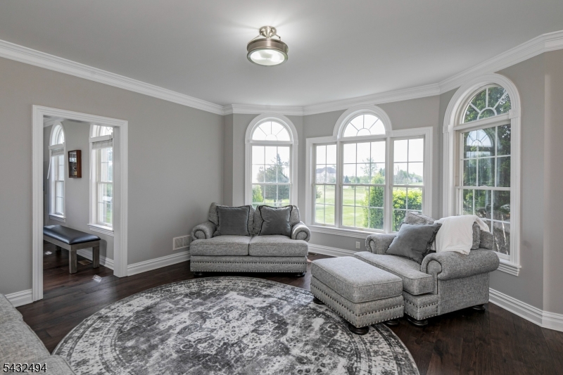 Milestone Manors - Residential