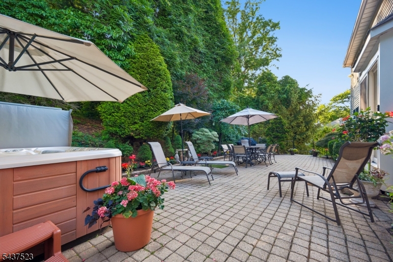 Woods End Estates - Residential
