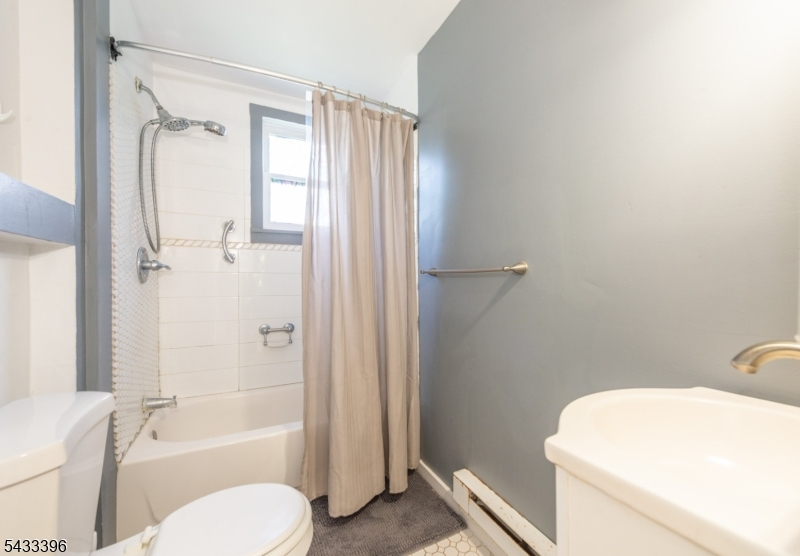 Mount Tabor - Residential