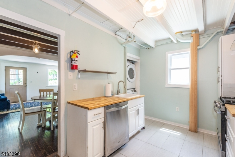 Mount Tabor - Residential