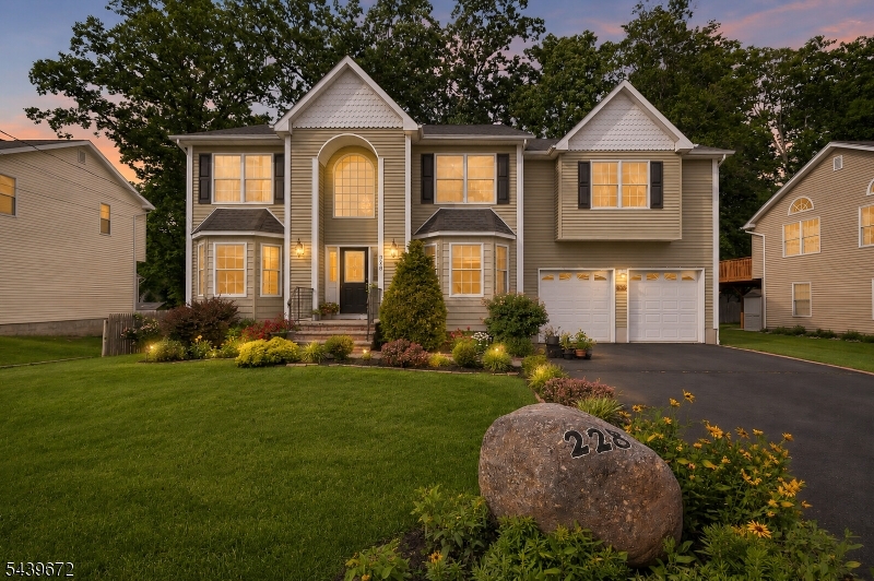 Lake Parsippany - Residential