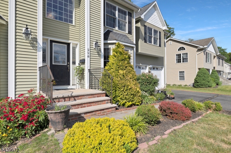 Lake Parsippany - Residential