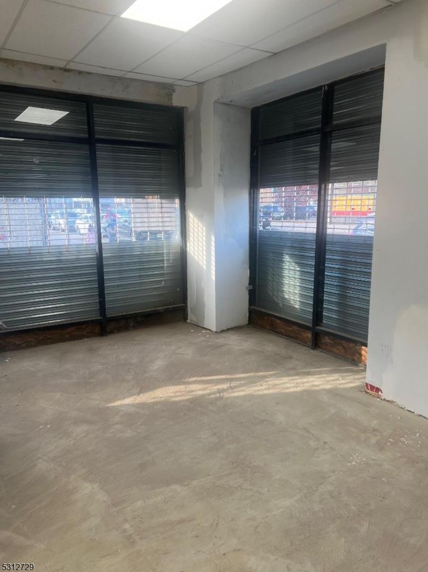 904-908 S Orange Ave - Commercial Sale