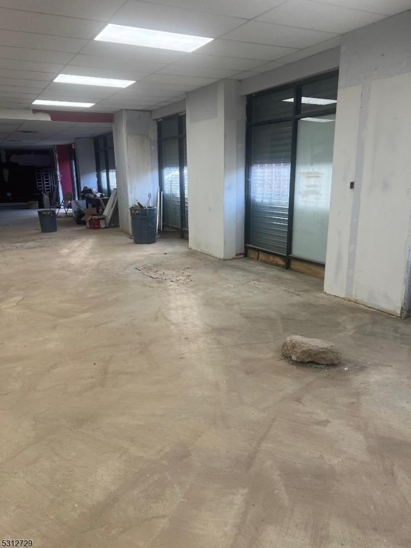 904-908 S Orange Ave - Commercial Sale