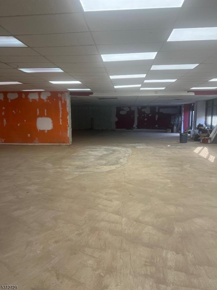 904-908 S Orange Ave - Commercial Sale