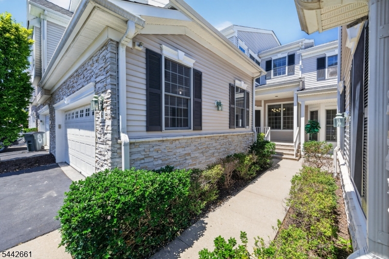 Roseland Green - Residential