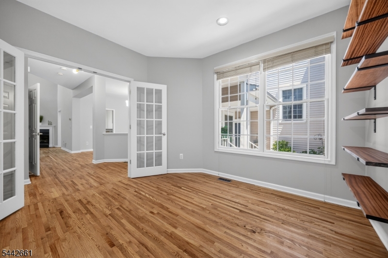 Roseland Green - Residential