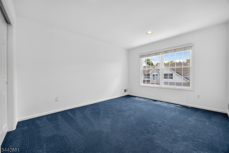 Roseland Green - Residential