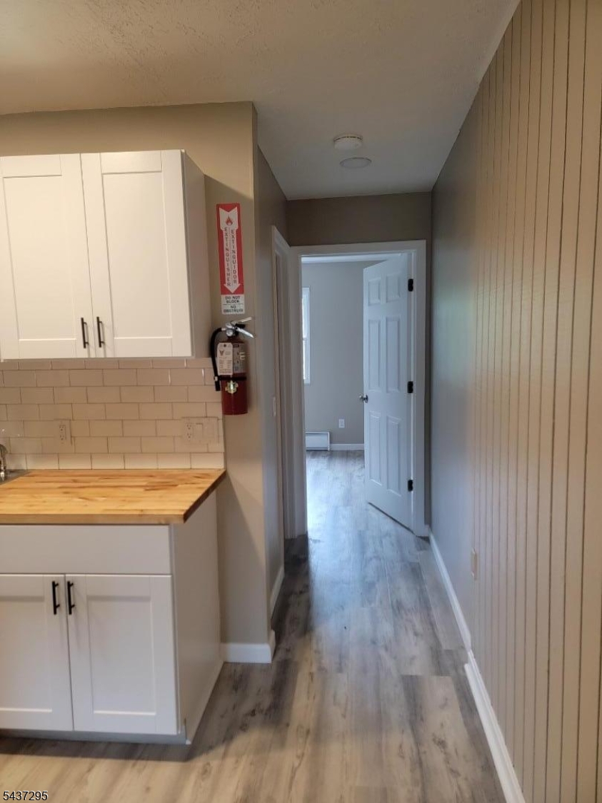 HIGH POINT COUNTRY CLUB - Residential Lease