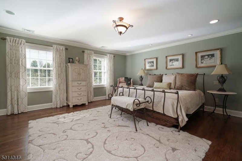 Far Hills section - Residential