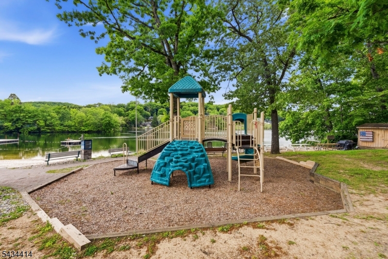 High Crest Lake - Residential