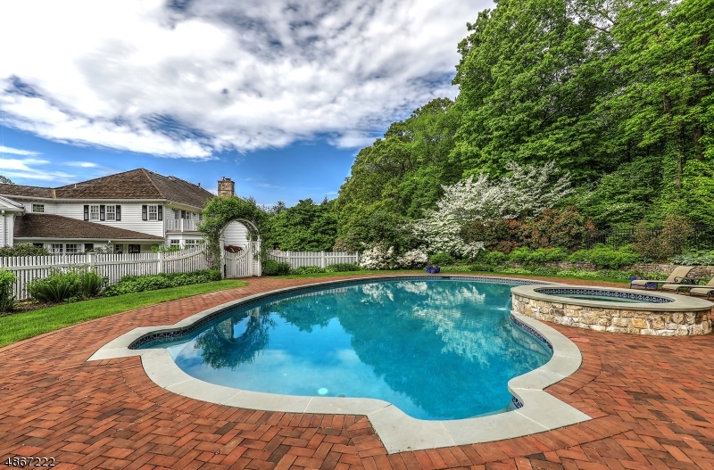 Bernardsville Mountain - Residential