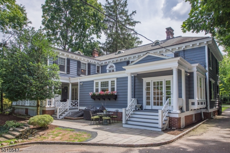 Estate Section - Residential