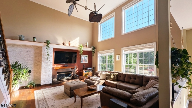 Lake Hopatcong/The Peaks - Residential