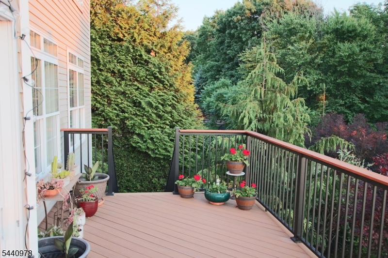 Lake Hopatcong/The Peaks - Residential