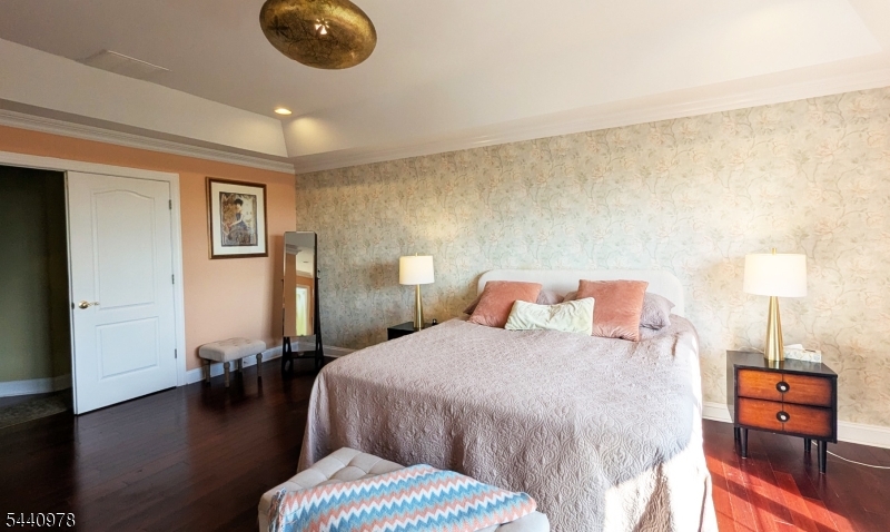 Lake Hopatcong/The Peaks - Residential