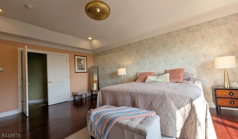 Lake Hopatcong/The Peaks - Residential