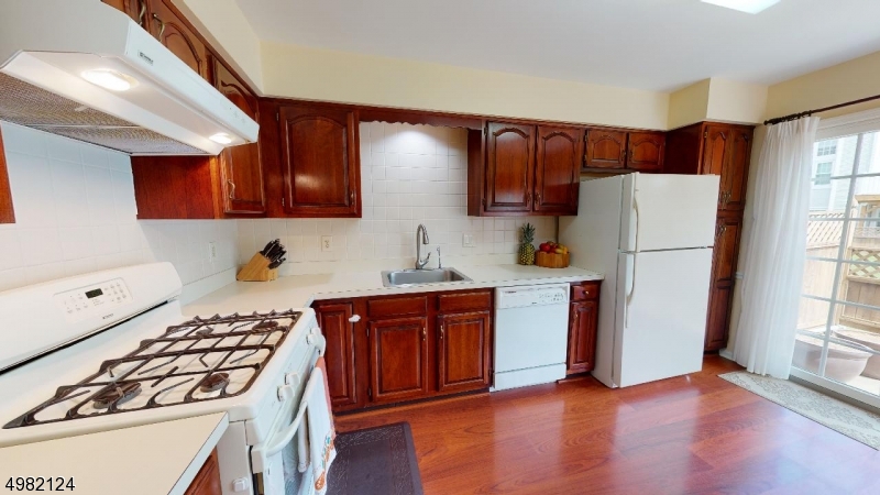 Glenbrooke at Bridgewater - Residential