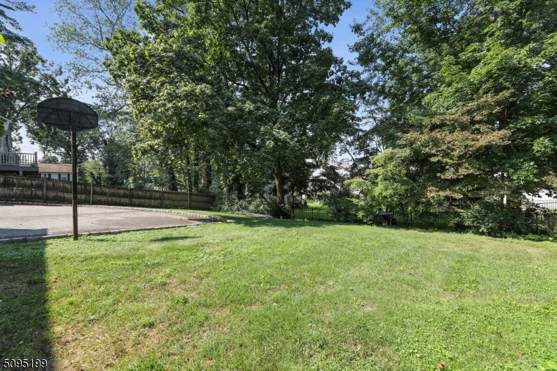 South/Woodland - Residential