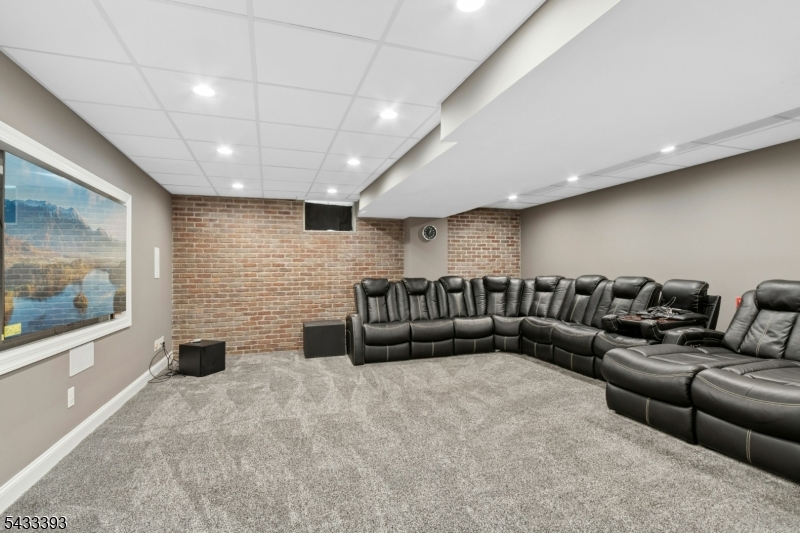 Madison Hill Section - Residential