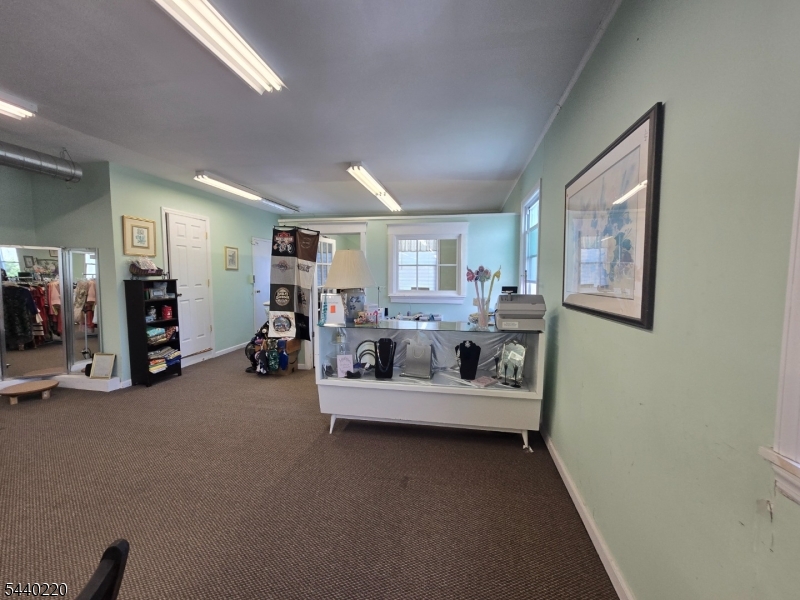 Downtown - Commercial Sale