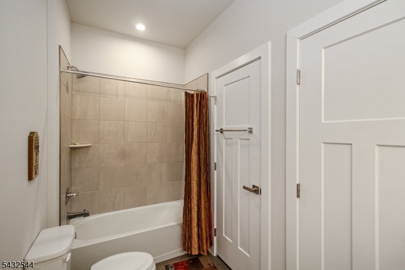 Hawke Point - Residential
