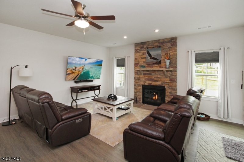 Hawke Point - Residential