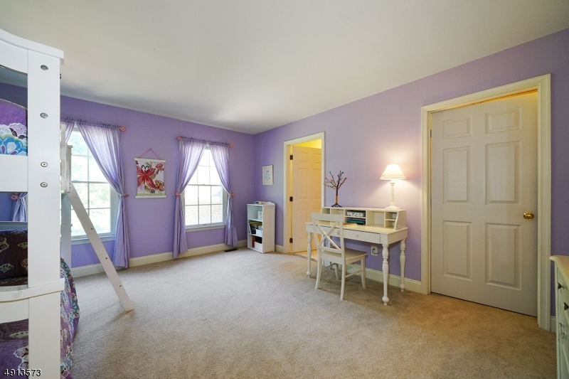 Riding Meadows - Residential