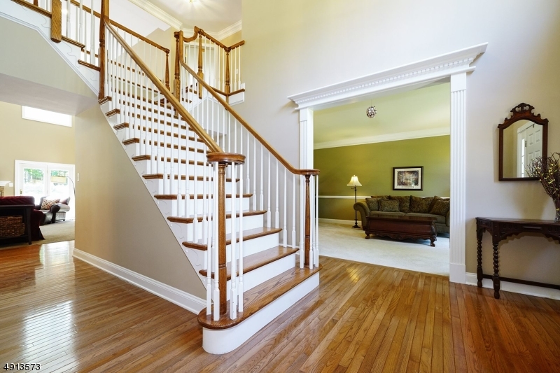 Riding Meadows - Residential