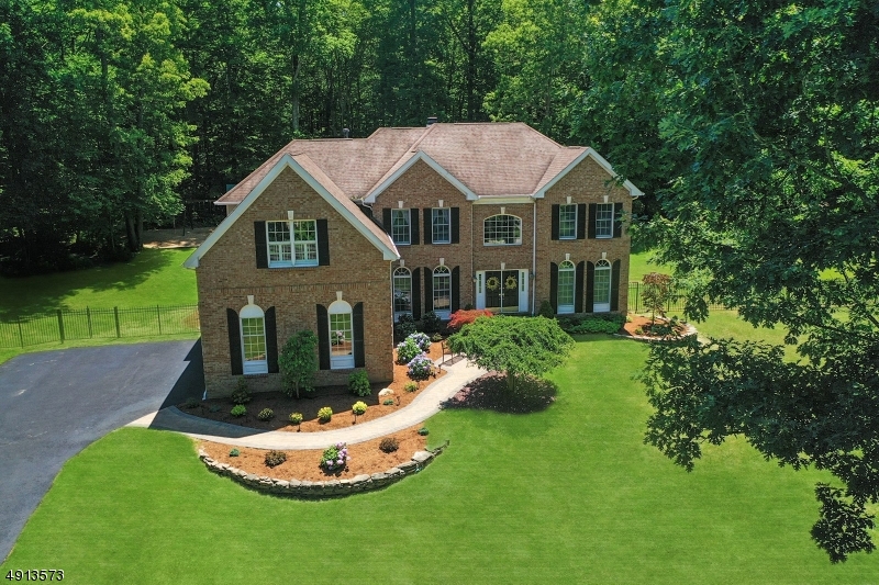 Riding Meadows - Residential