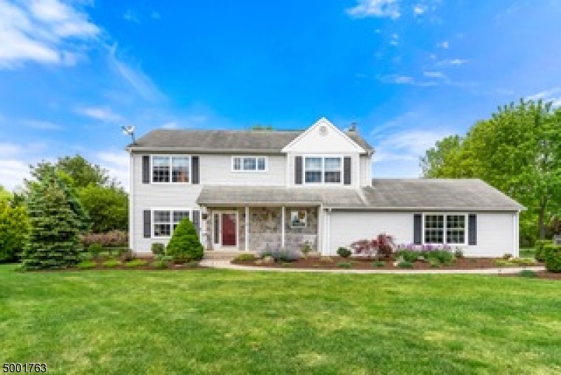 WELCOME HOME TO THIS BEAUTY! WELL MAINTAINED COLONIAL HAS A PRIMO LOCATION AS IT SITS ON A HUGE, LEVEL LOT AT THE END OF A CUL DE SAC. YOU ARE GREETED BY A TWO STORY FOYER WHICH LEADS TO A FORMAL LIVING ROOM & DINING ROOM. ENJOY THE UPDATED KITCHEN WITH GRANITE COUNTERTOPS & BLACK APPLIANCES WHICH LEADS TO HUGE PATIO OVERLOOKING THE TREE LINED YARD. ADJACENT IS THE COMFORTABLE FAMILY ROOM WITH WOOD BURNING FIREPLACE. SECOND FLOOR FEATURES 4 BEDROOMS INCLUDING MASTER BEDROOM W ENSUITE & THREE OTHER SPACIOUS BEDROOMS PLUS MAIN BATH.  OTHER FEATURES INCLUDE SOME NEWER WINDOWS, PARTIALLY FINISHED BASEMENT, PUBLIC UTILITIES & ONE YEAR HOME WARRANTY INCLUDED. DON'T MISS THIS OPPORTUNITY TO LIVE IN A DESIRABLE NEIGHBORHOOD JUST MINUTES TO ALL YOUR CONVENIENCES .