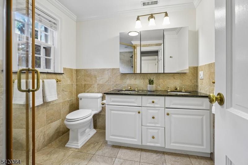 Yantacaw Brook Park - Residential