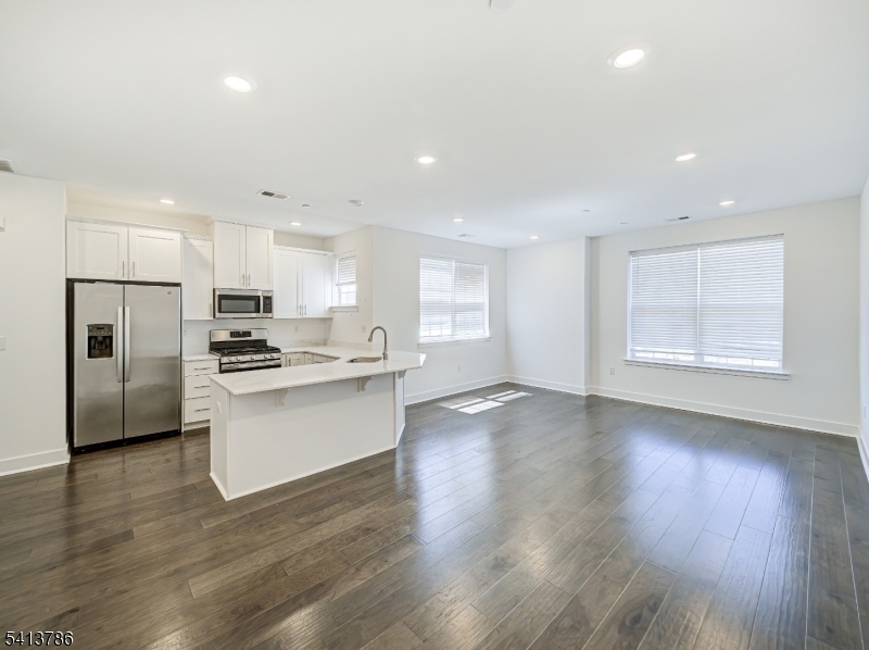 Collection - Residential
