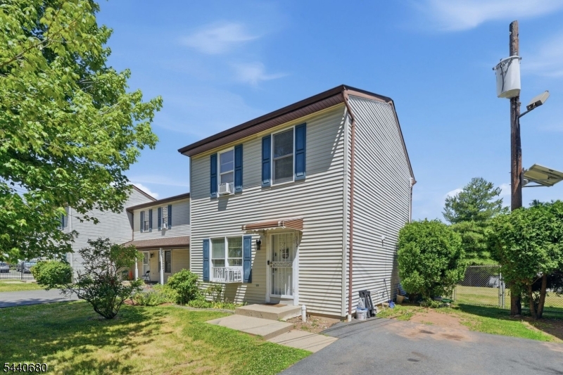 Fully renovated two-story townhouse featuring 3 bedrooms and 1.1 bathrooms in the heart of Newark's highly desirable University Heights neighborhood. The first floor offers a semi-open-concept layout with spacious living and dining areas, perfect for both everyday living and entertaining. The chef-inspired kitchen is equipped with stainless steel appliances, quartz countertops, and a striking peninsula that provides additional prep space and seating. This level also includes a convenient powder room for guests and a laundry area with a stackable washer and dryer. The second floor features all three bedrooms, each offering ample closet space, including a primary bedroom with dual closets. A full bathroom and pull-down attic access provide additional storage options. Ideally located just minutes from New Jersey Institute of Technology, Rutgers University"Newark, University Hospital, downtown Newark, major highways, and convenient public transportation, including PATH service to NYC. This home is an excellent opportunity for commuters seeking easy access to New York City while enjoying the convenience of urban living. Low taxes!