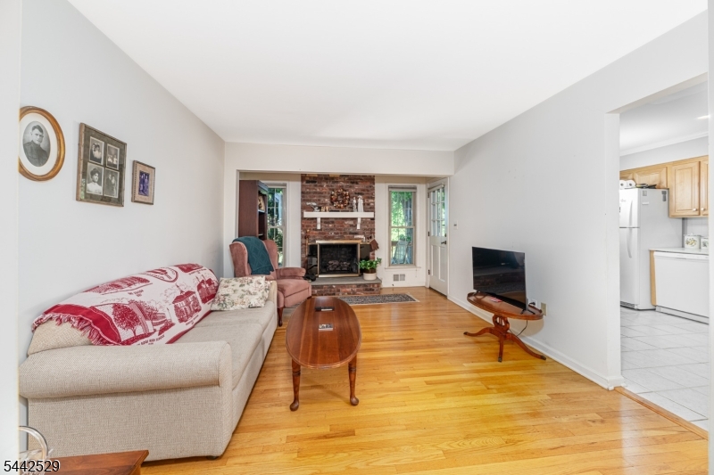 MENDHAM COMMONS - Residential