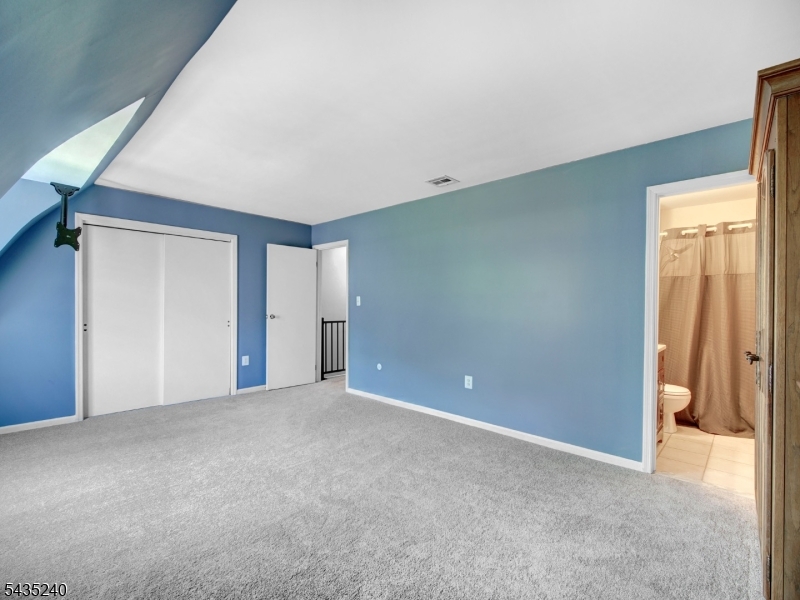 Newton - Residential