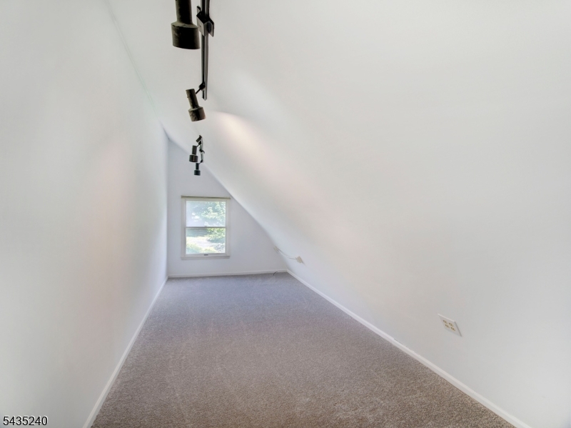 Newton - Residential